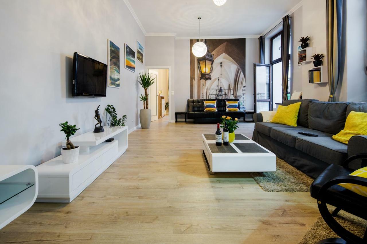 Kings Landing Apartament Краков Экстерьер фото